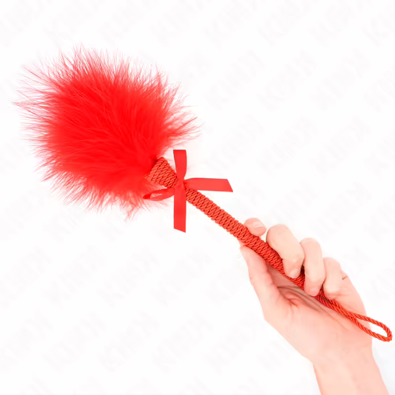 KINK - MASAJEADOR DE CUERDA DE NAILON CON PLUMAS PARA COSQUILLAS Y LAZO ROJO 25 CM - Imagen 2