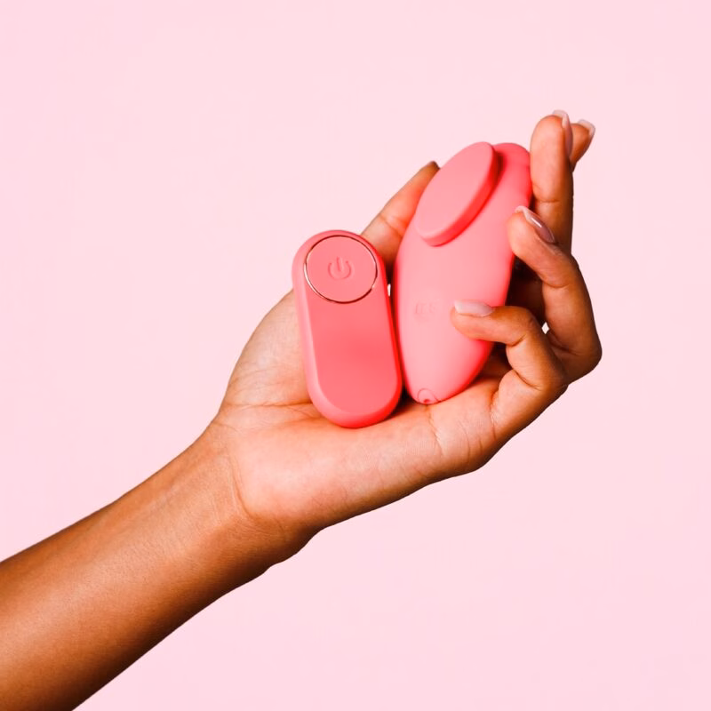 JE JOUE - ILY PANTY VIBE VIBRADOR ÍNTIMO CON CONTROL REMOTO - Imagen 7
