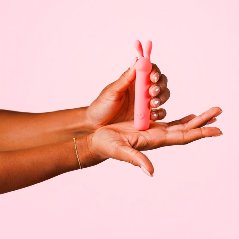 JE JOUE - ILY RABBIT BULLET VIBRADOR ÍNTIMO RECARGABLE - Imagen 7